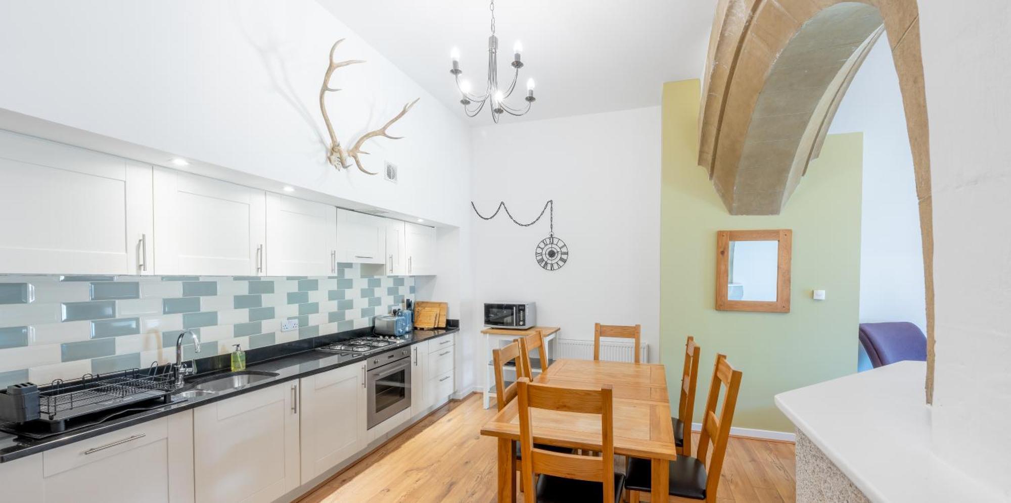 Abbey Church Upper North Aisle Luxury Self Catering 2 Bedroom Apartments Форт Аугустус Екстериор снимка