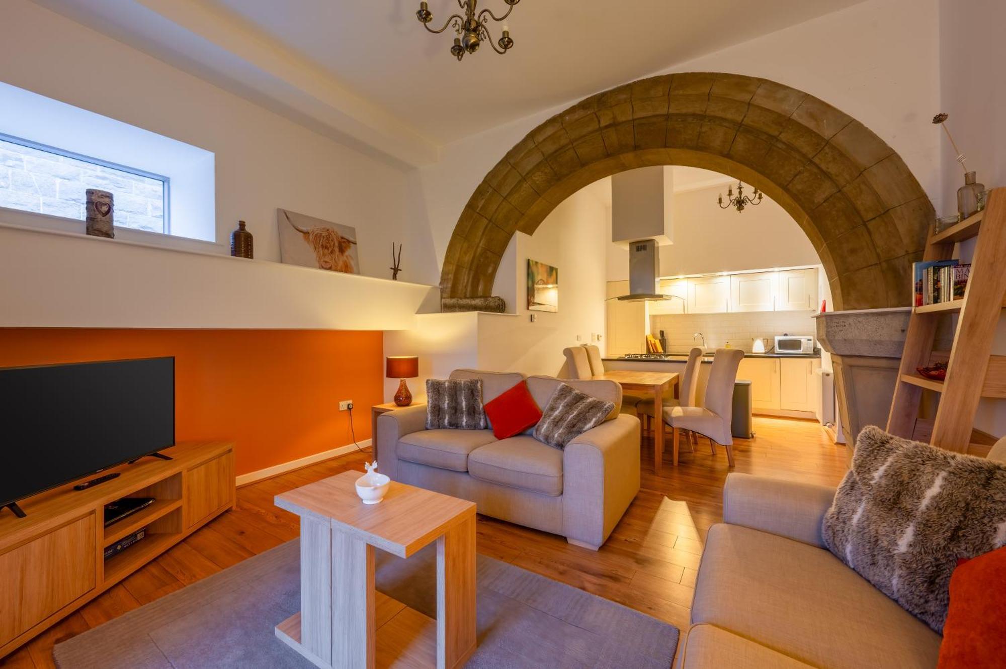 Abbey Church Upper North Aisle Luxury Self Catering 2 Bedroom Apartments Форт Аугустус Екстериор снимка