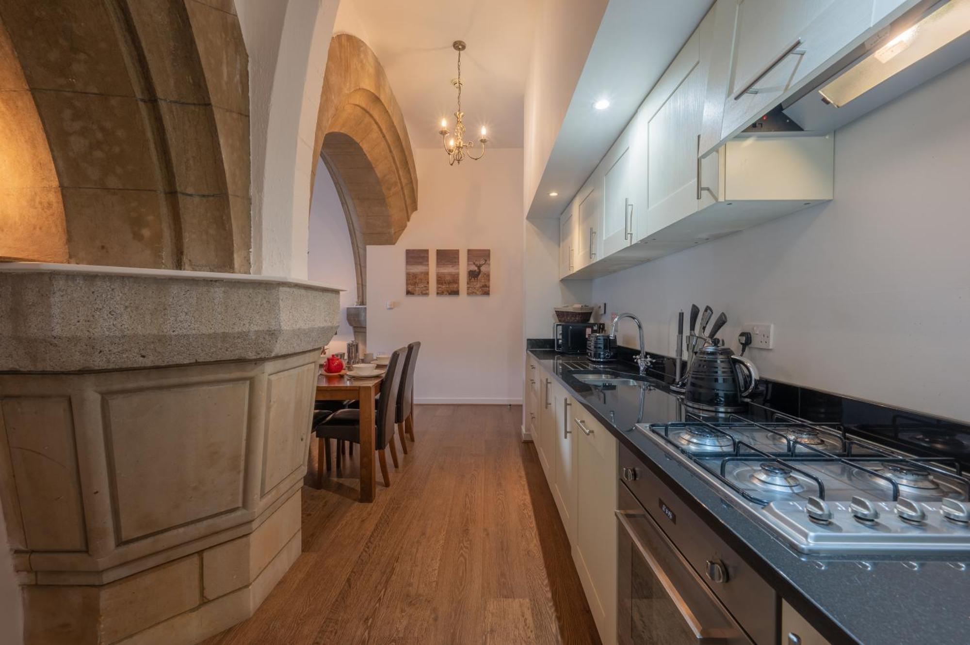 Abbey Church Upper North Aisle Luxury Self Catering 2 Bedroom Apartments Форт Аугустус Екстериор снимка
